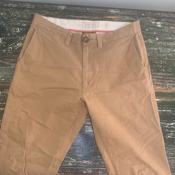 Slim Khakis 30x32 trousers from old navy - Picture 4 of 6